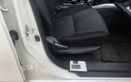 Mitsubishi Pajero Sport III рестайлинг, 2019 год, 2 000 000 рублей, 8 фотография