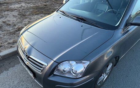 Toyota Avensis III рестайлинг, 2009 год, 900 000 рублей, 21 фотография