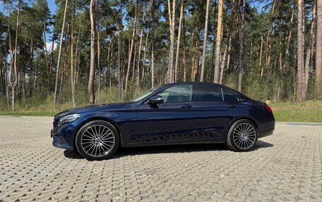 Mercedes-Benz C-Класс, 2019 год, 3 250 000 рублей, 7 фотография