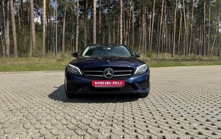 Mercedes-Benz C-Класс, 2019 год, 3 250 000 рублей, 6 фотография