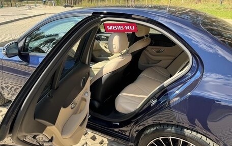 Mercedes-Benz C-Класс, 2019 год, 3 250 000 рублей, 19 фотография