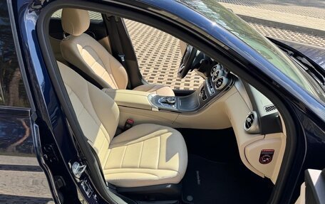 Mercedes-Benz C-Класс, 2019 год, 3 250 000 рублей, 28 фотография