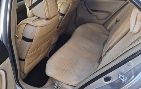 Honda Accord VII рестайлинг, 2005 год, 1 100 000 рублей, 10 фотография