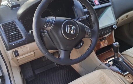 Honda Accord VII рестайлинг, 2005 год, 1 100 000 рублей, 6 фотография