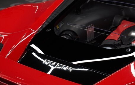 Ferrari F8, 2021 год, 26 000 000 рублей, 30 фотография