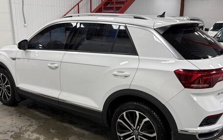 Volkswagen T-Roc I, 2022 год, 1 910 000 рублей, 4 фотография