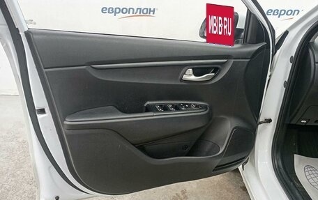 KIA Rio IV, 2019 год, 1 355 000 рублей, 6 фотография