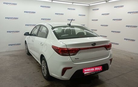 KIA Rio IV, 2019 год, 1 355 000 рублей, 4 фотография