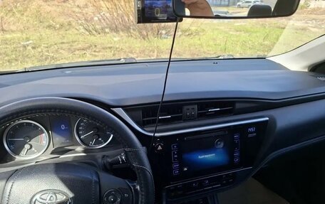 Toyota Corolla, 2016 год, 1 630 000 рублей, 6 фотография