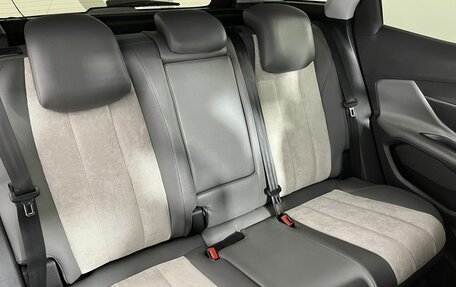 Peugeot 3008 II, 2018 год, 1 540 000 рублей, 15 фотография