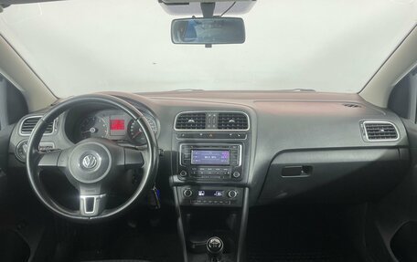 Volkswagen Polo VI (EU Market), 2013 год, 676 000 рублей, 10 фотография