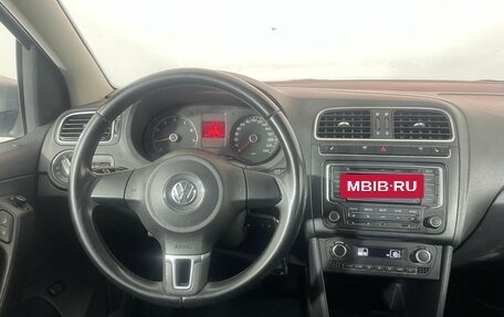Volkswagen Polo VI (EU Market), 2013 год, 676 000 рублей, 12 фотография