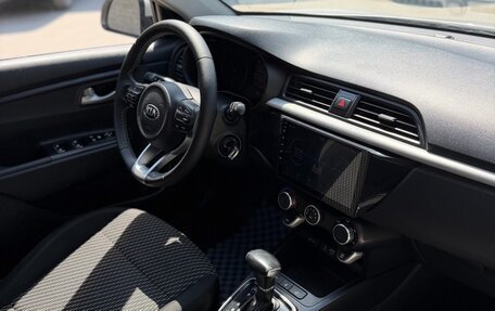 KIA Rio IV, 2018 год, 1 220 000 рублей, 23 фотография