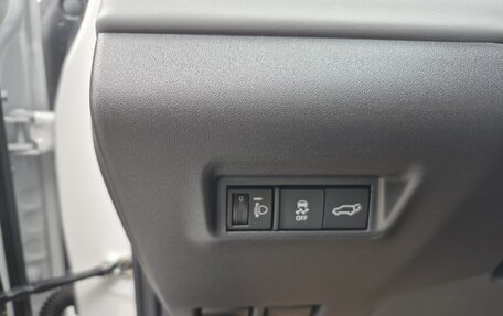 Toyota RAV4, 2026 год, 4 190 000 рублей, 23 фотография