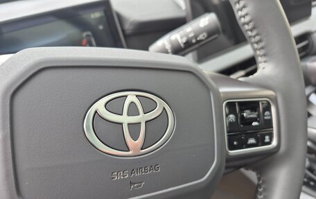 Toyota RAV4, 2026 год, 4 190 000 рублей, 25 фотография