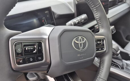 Toyota RAV4, 2026 год, 4 190 000 рублей, 26 фотография