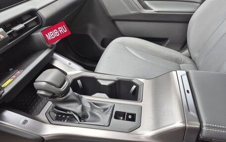 Toyota RAV4, 2026 год, 4 190 000 рублей, 28 фотография