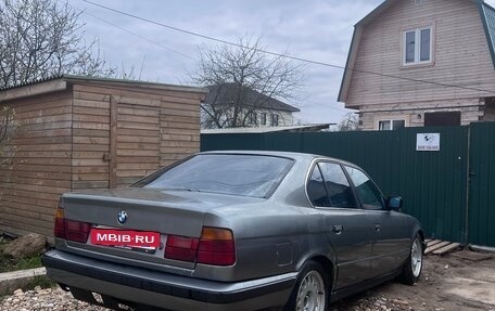 BMW 5 серия, 1991 год, 320 000 рублей, 15 фотография