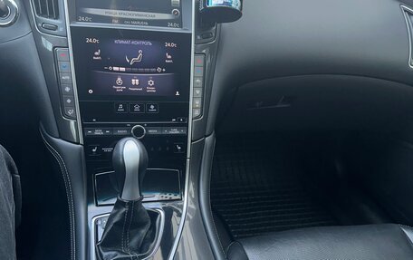 Infiniti Q50 I рестайлинг, 2014 год, 1 570 000 рублей, 21 фотография
