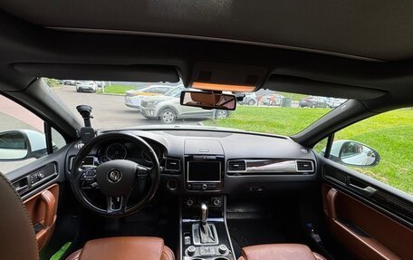 Volkswagen Touareg III, 2013 год, 2 900 000 рублей, 21 фотография