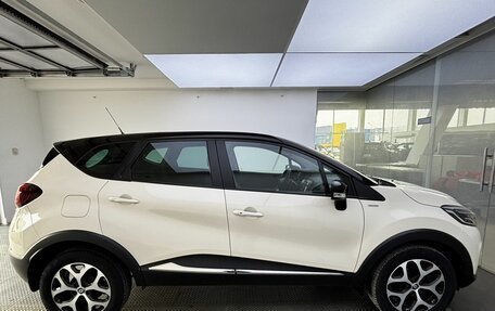 Renault Kaptur I рестайлинг, 2018 год, 1 769 000 рублей, 4 фотография