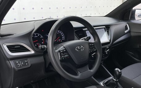 Hyundai Solaris II рестайлинг, 2019 год, 1 200 000 рублей, 15 фотография