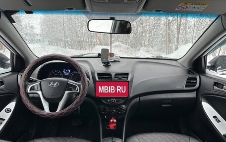 Hyundai Solaris II рестайлинг, 2015 год, 750 000 рублей, 8 фотография