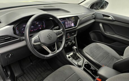 Volkswagen Taos, 2021 год, 2 748 000 рублей, 15 фотография