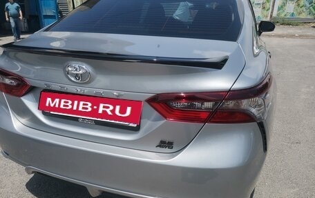 Toyota Camry, 2021 год, 3 000 000 рублей, 10 фотография