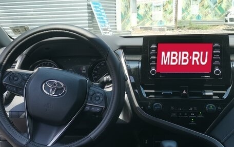 Toyota Camry, 2021 год, 3 000 000 рублей, 4 фотография