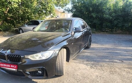 BMW 3 серия, 2012 год, 2 100 000 рублей, 2 фотография