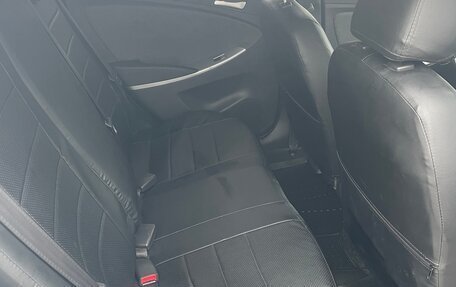 Hyundai Solaris II рестайлинг, 2012 год, 1 050 000 рублей, 4 фотография
