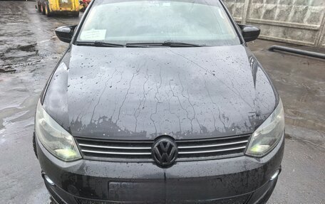 Volkswagen Polo VI (EU Market), 2012 год, 800 000 рублей, 1 фотография