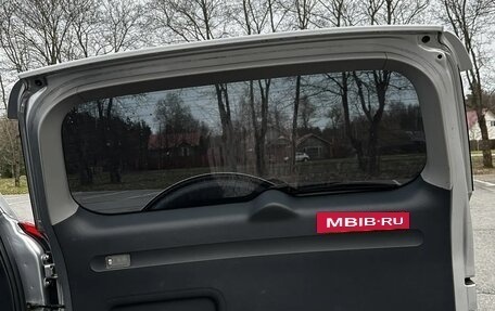 Toyota RAV4, 2011 год, 1 190 000 рублей, 14 фотография