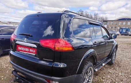 Mitsubishi Pajero Sport II рестайлинг, 2012 год, 1 475 000 рублей, 6 фотография