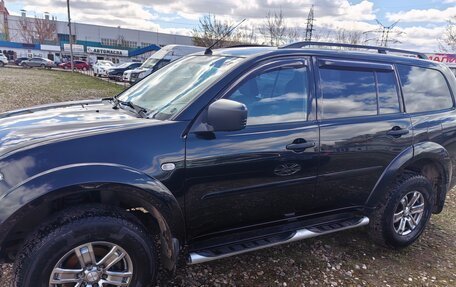 Mitsubishi Pajero Sport II рестайлинг, 2012 год, 1 475 000 рублей, 10 фотография