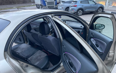 Nissan Almera, 2004 год, 450 000 рублей, 4 фотография