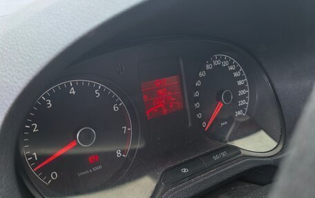 Volkswagen Polo VI (EU Market), 2012 год, 800 000 рублей, 17 фотография