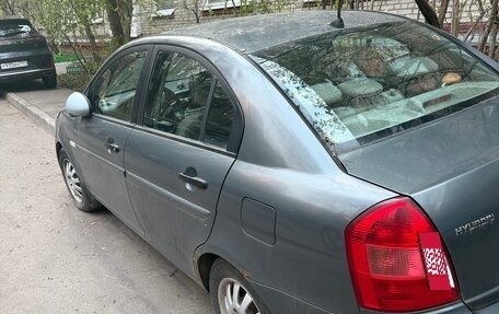 Hyundai Verna II, 2006 год, 350 000 рублей, 2 фотография