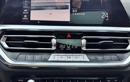 BMW 3 серия, 2021 год, 2 744 000 рублей, 12 фотография