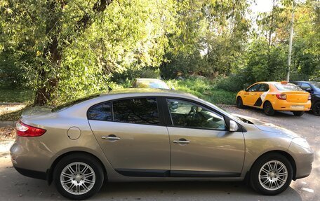 Renault Fluence I, 2010 год, 900 000 рублей, 6 фотография