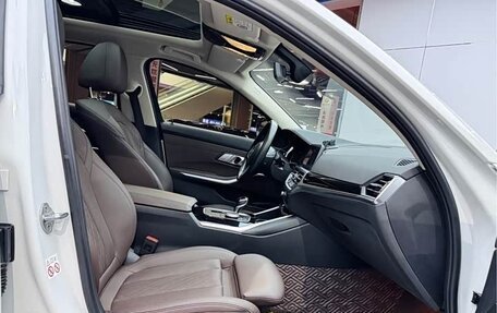 BMW 3 серия, 2021 год, 2 744 000 рублей, 17 фотография