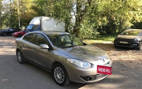 Renault Fluence I, 2010 год, 900 000 рублей, 2 фотография