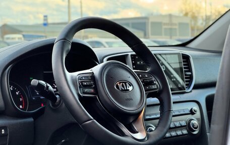 KIA Sportage IV рестайлинг, 2018 год, 2 140 000 рублей, 10 фотография