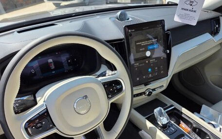 Volvo XC60 II, 2025 год, 6 500 000 рублей, 12 фотография
