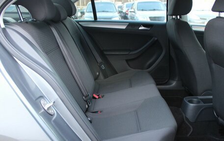 Volkswagen Jetta VI, 2015 год, 1 089 000 рублей, 14 фотография