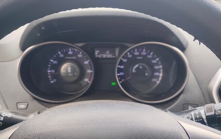 Hyundai ix35 I рестайлинг, 2011 год, 700 000 рублей, 6 фотография