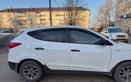 Hyundai ix35 I рестайлинг, 2011 год, 700 000 рублей, 4 фотография