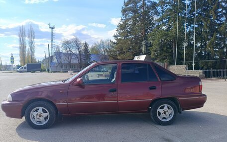 Daewoo Nexia I рестайлинг, 2000 год, 120 000 рублей, 2 фотография