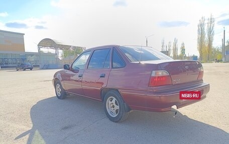 Daewoo Nexia I рестайлинг, 2000 год, 120 000 рублей, 3 фотография